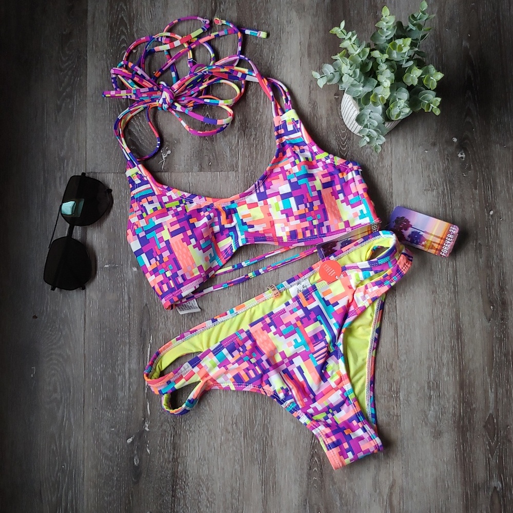 Sexy low scoop pixel bikini